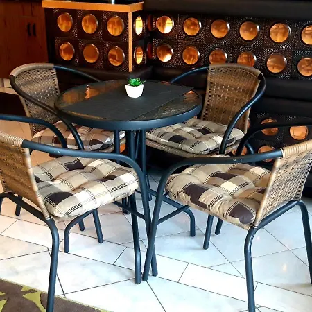 Benedek Apartman Apartman *